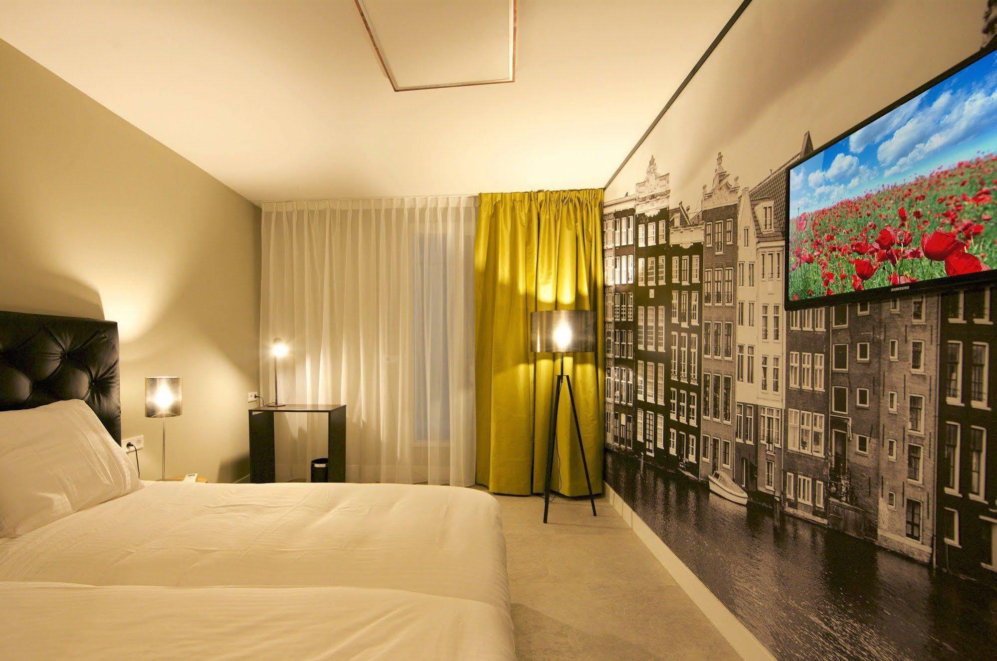Camp-Inn Hotel Amsterdam Ngoại thất bức ảnh